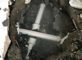 裕安阳台漏水维修公司为您分享楼上楼下漏水怎么处理