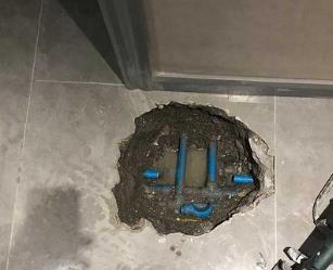 裕安阳台漏水维修公司分享下暖气管道漏水的原因有哪些